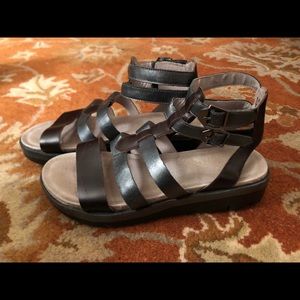 Jambu gladiators sandals